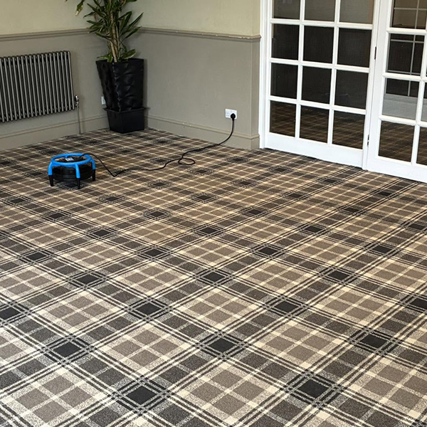 Commercial carpet cleaning example in Grimsby